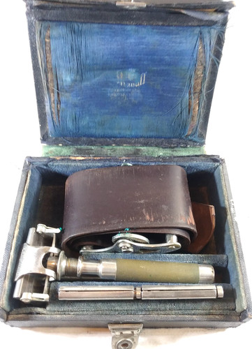 Set shavall con - shavall, rasoio